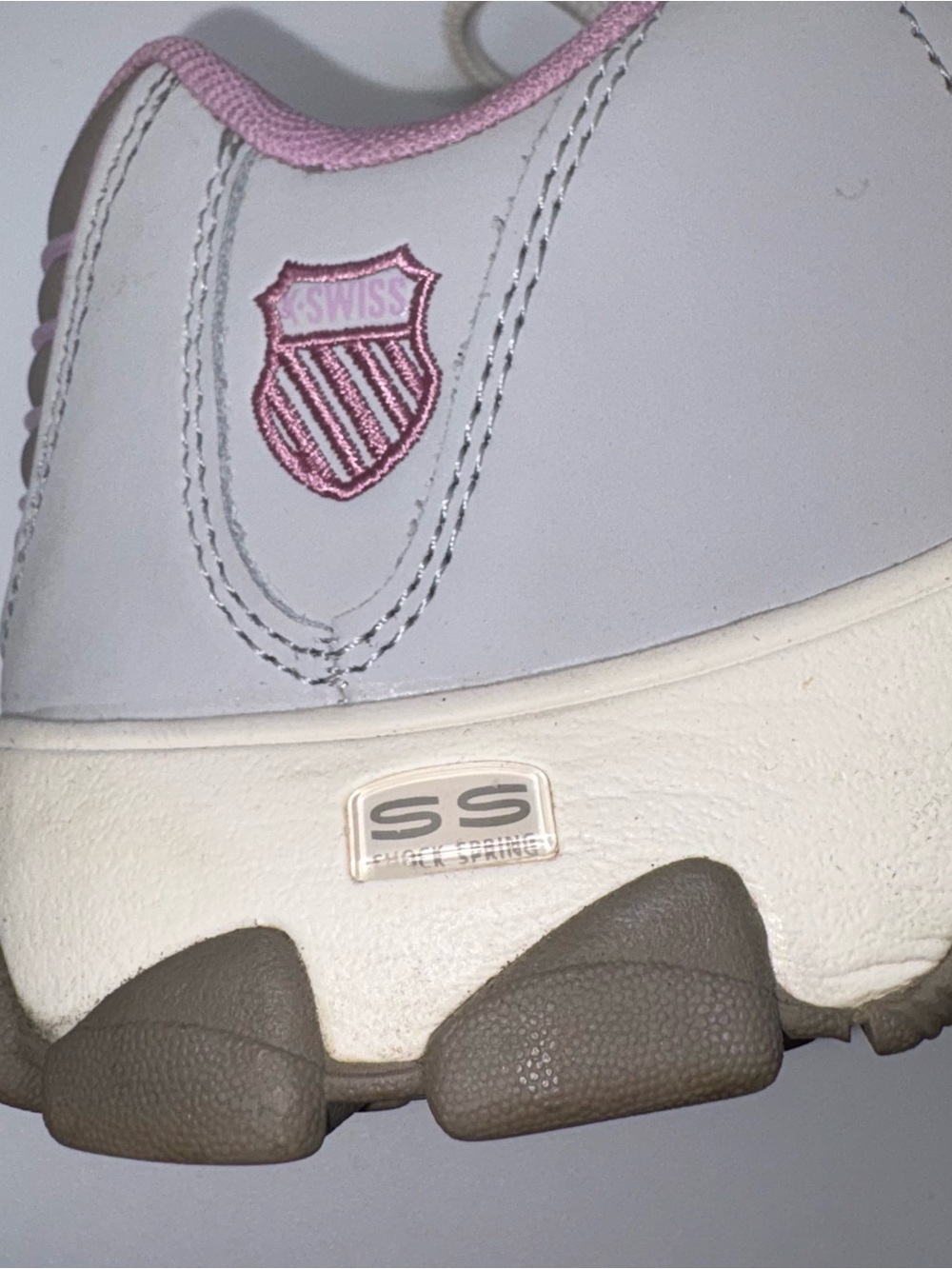 K-Swiss Women's Light Gray and Pink Lace-Up Sneakers ST329 CMF 6.5M Box Included - Picture 6 of 16